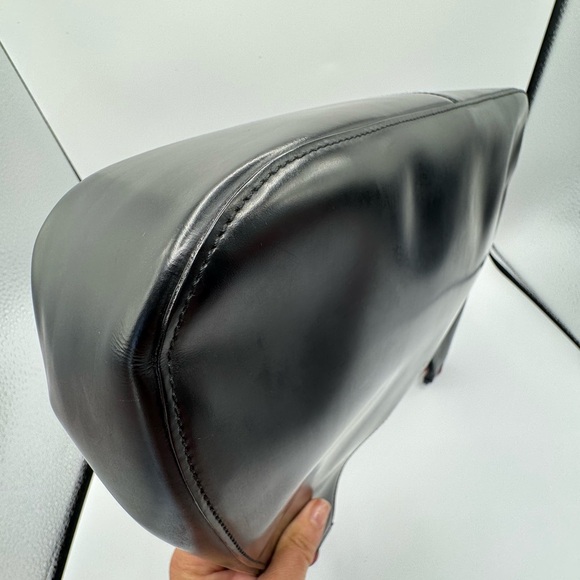 Authentic Gucci Black With  Red Bamboo Handle Shoulder Bag With Hobo Silhouette - Picture 11 of 17